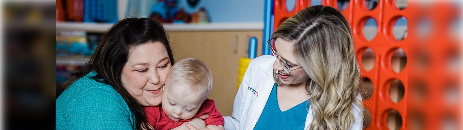 USNWR(L230106058)-1600x450f2